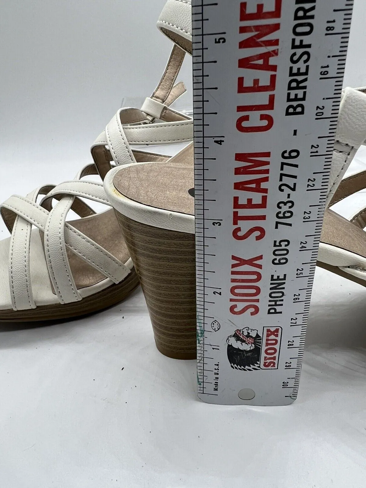 9.5 SO rosie white STRAPPY 63772 White Sandal High Heel Wooden Stacked Short