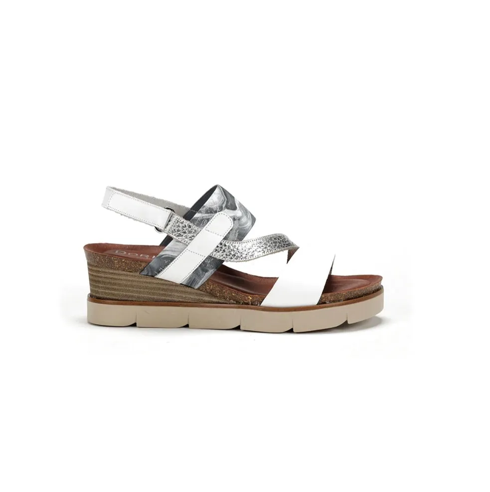 Agnes - D8786 White