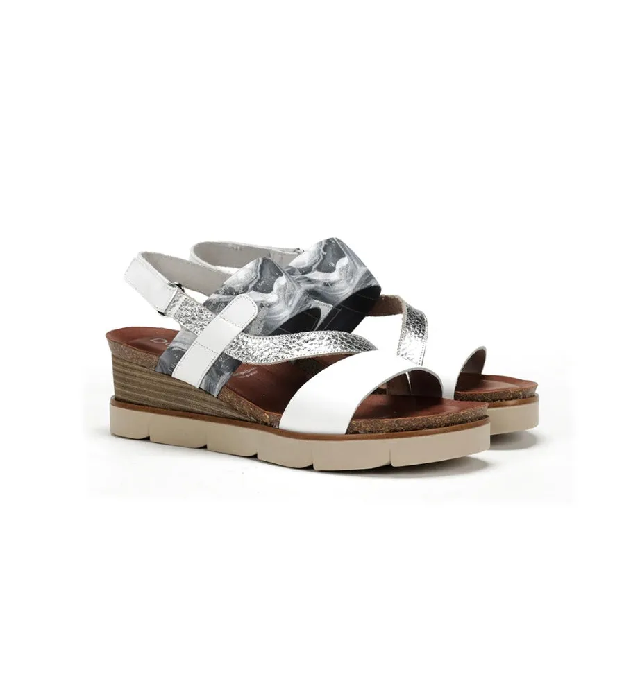 Agnes - D8786 White