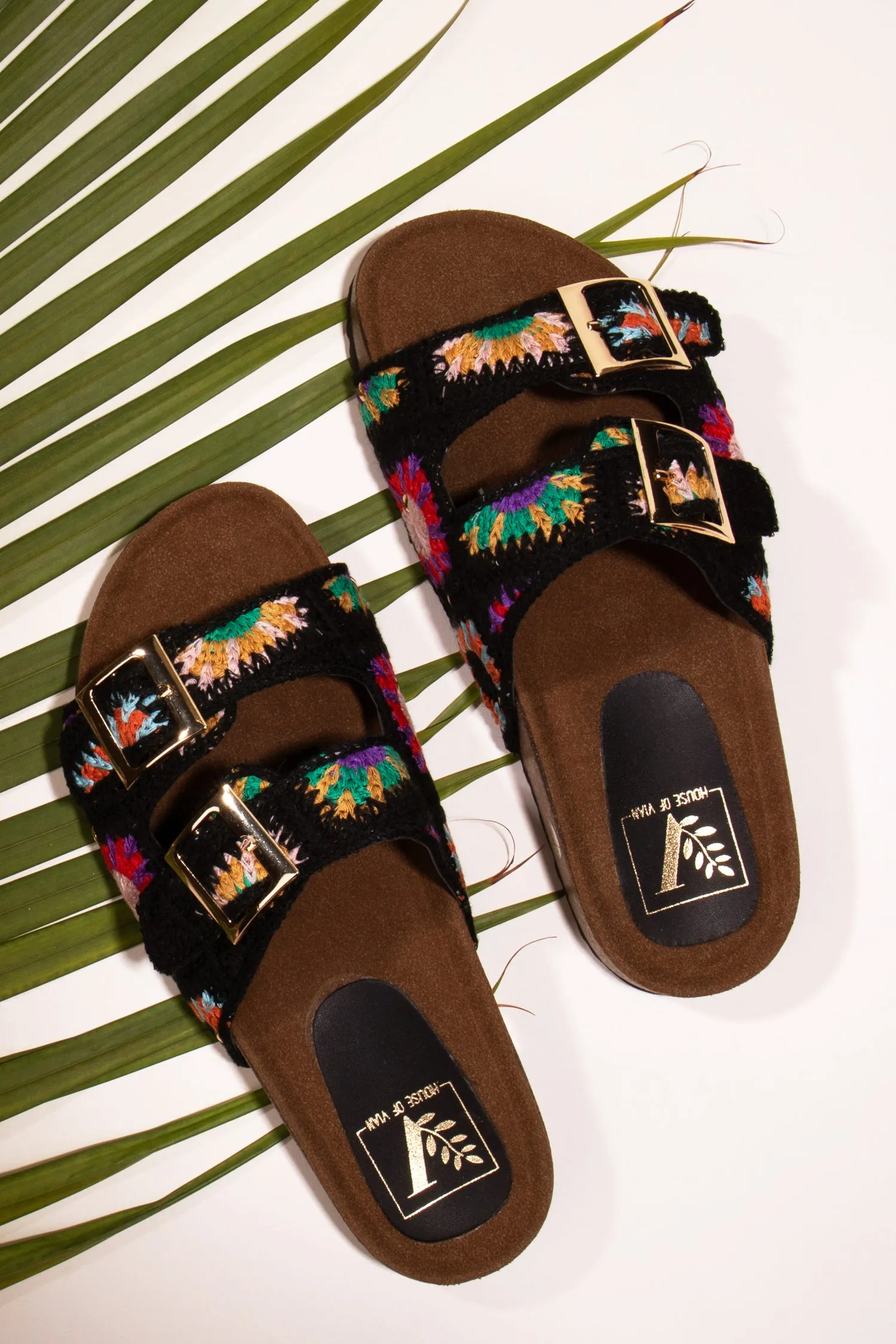 Beach Breeze Black Flats
