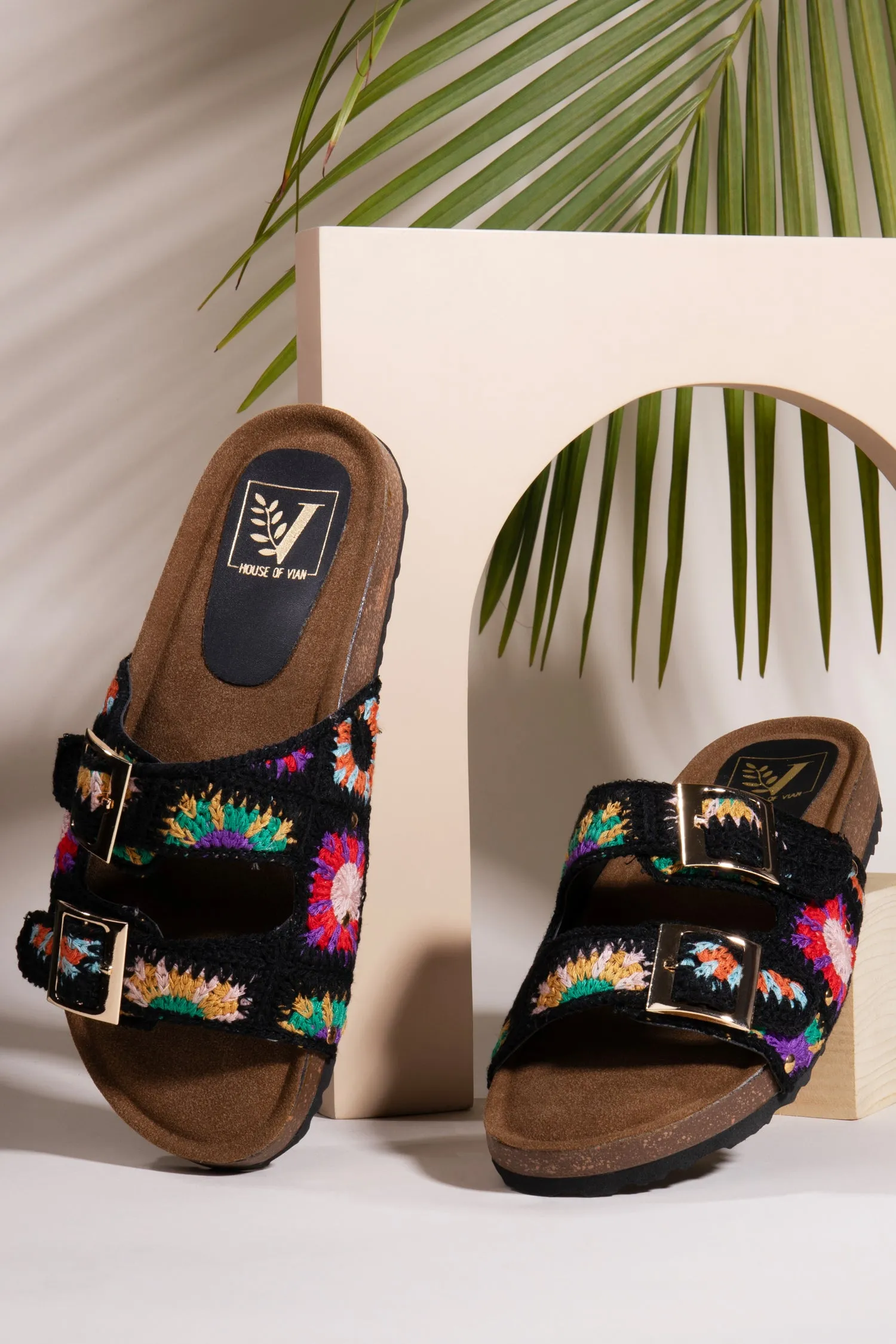 Beach Breeze Black Flats