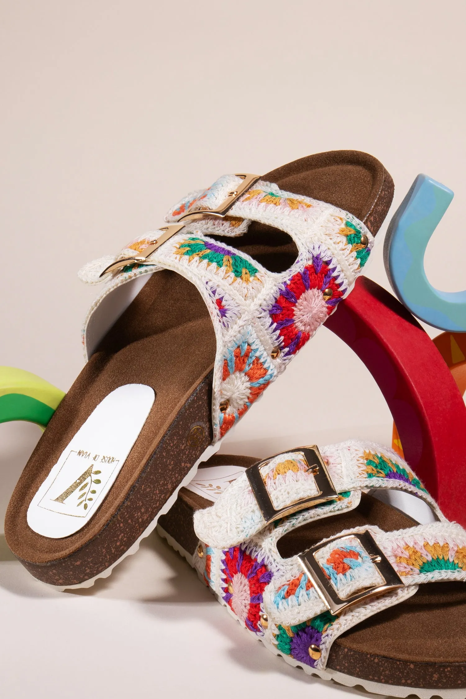 Beach Breeze White Flats