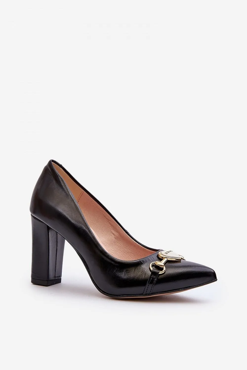 Block heel pumps