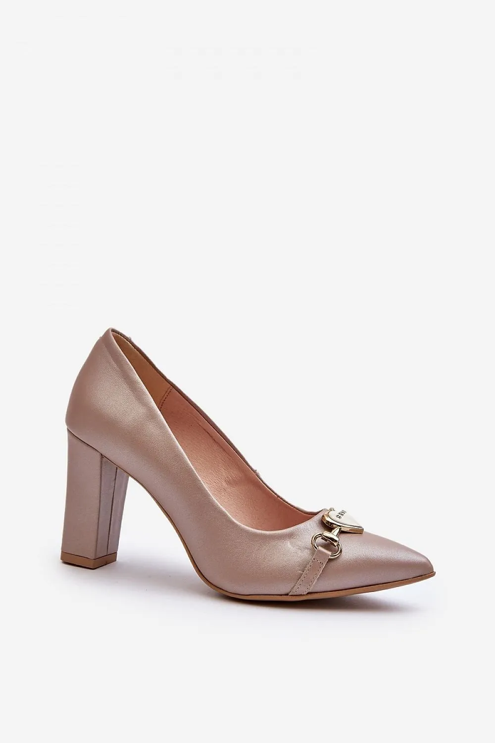 Block heel pumps