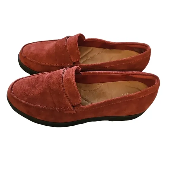 Clarks Bellevue Hazen sz 7 wide rust suede loafer new with tags SH347