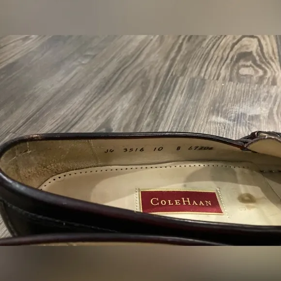 Cole Haan Vintage Men’s Burgandy Pinch Buckle Slip On Loafer Size 10
