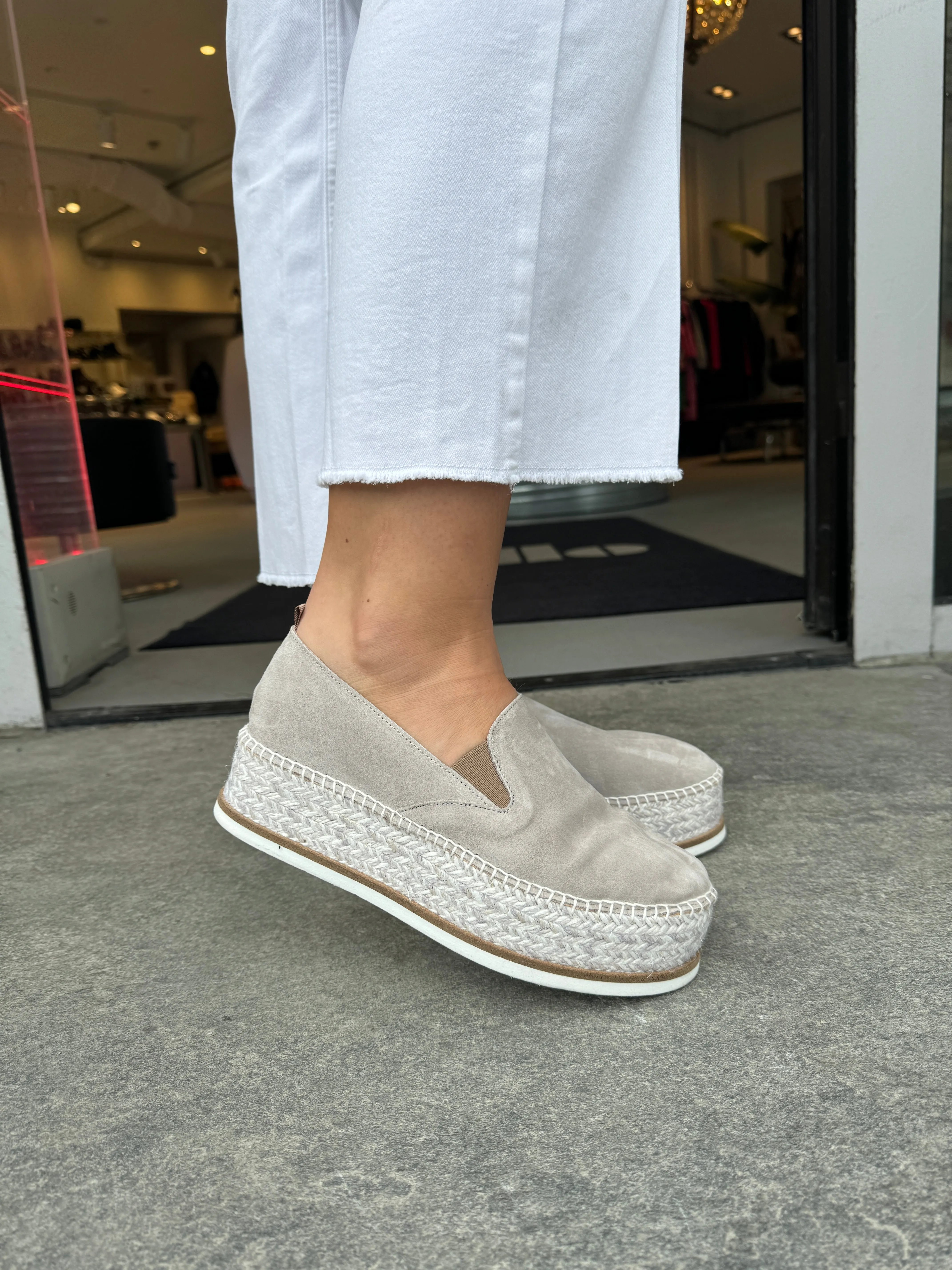 Gaimo Taupe semsket espadrillos med platå