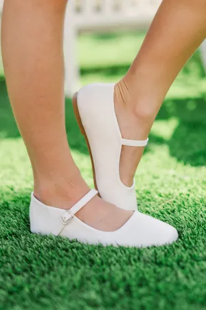 Girls: The Noelle White Mary Jane Flat