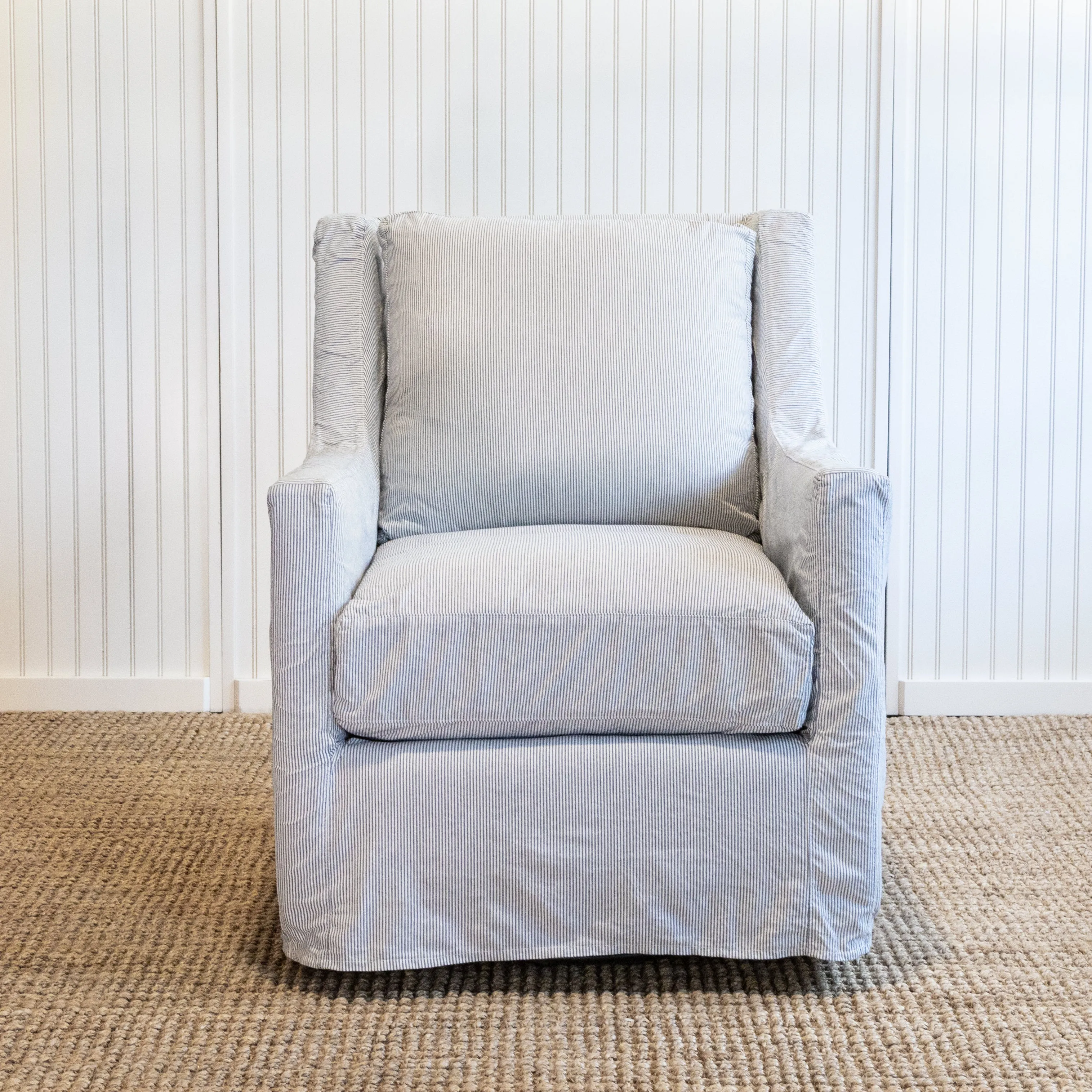 Grande Port Slipcovered Swivel Glider