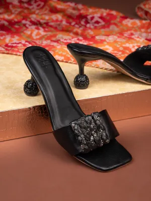 Hydes N Hues Black kitten Heel Sandal