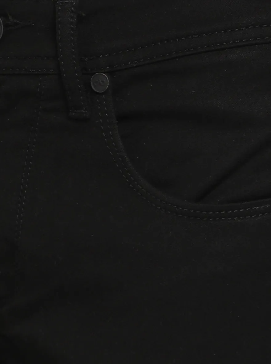 Jet Black Solid Slim Fit Jeans | JadeBlue