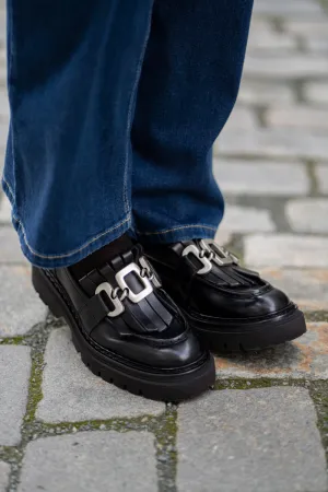 JP/DAVID Sort loafer med lenke og fryns