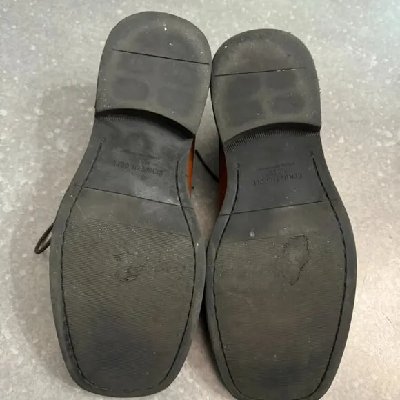 Kenneth Cole Men's Pinch Tassel Loafer