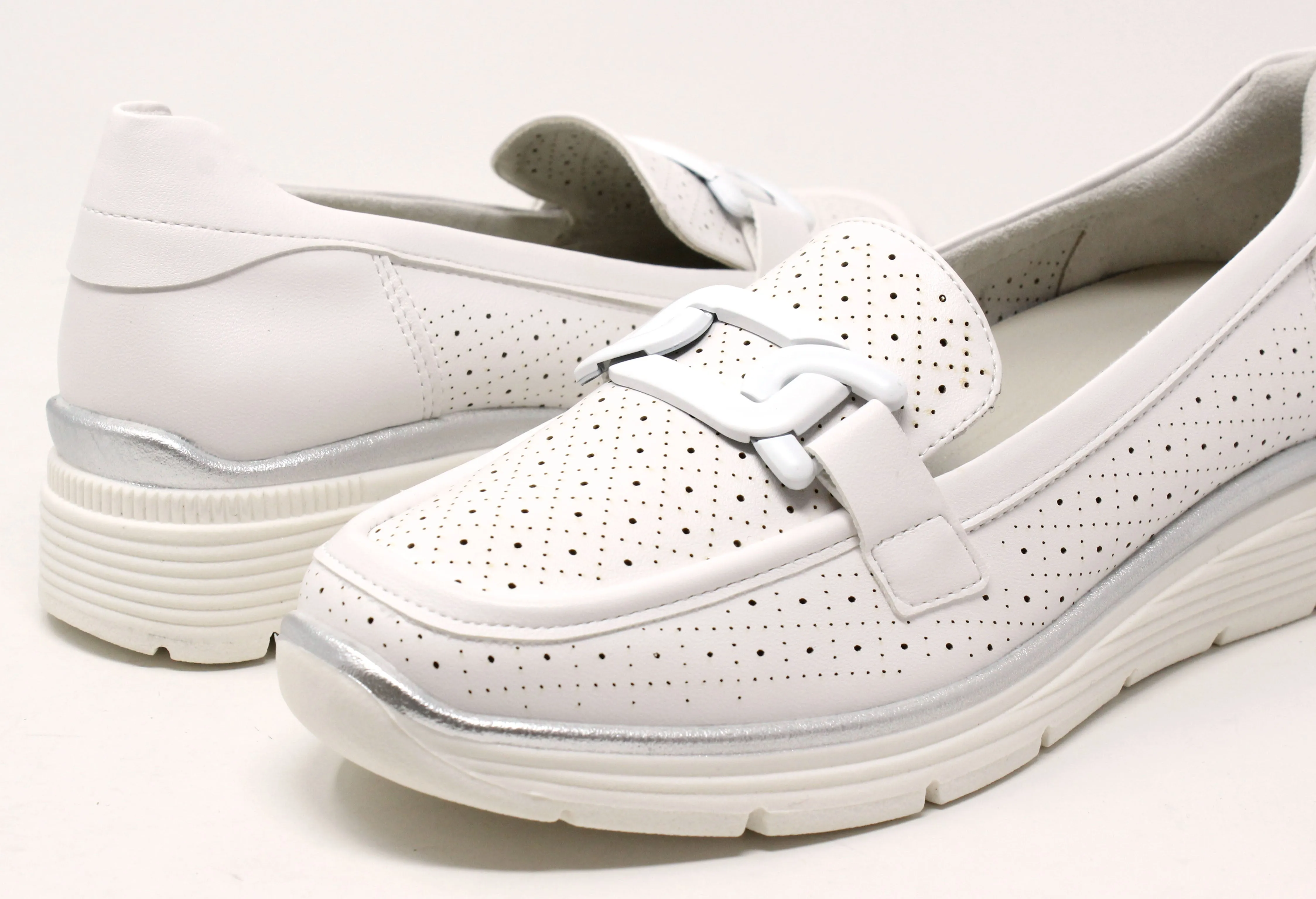 Laser Design Loafer