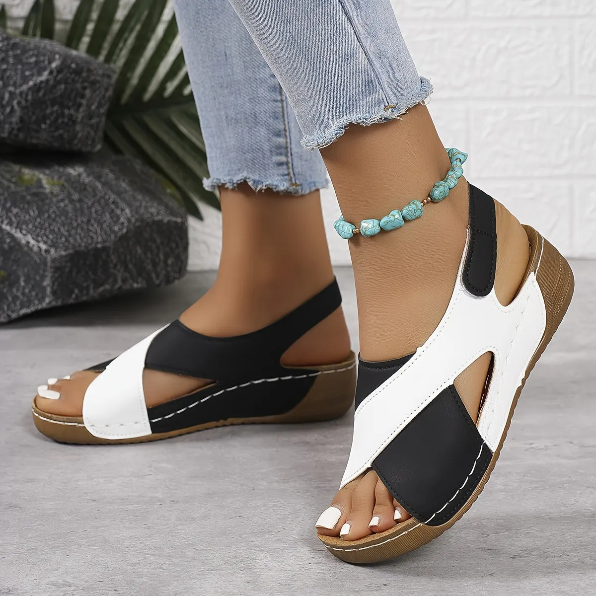 Laura™ - Ultra Comfy Orthopedic Sandals