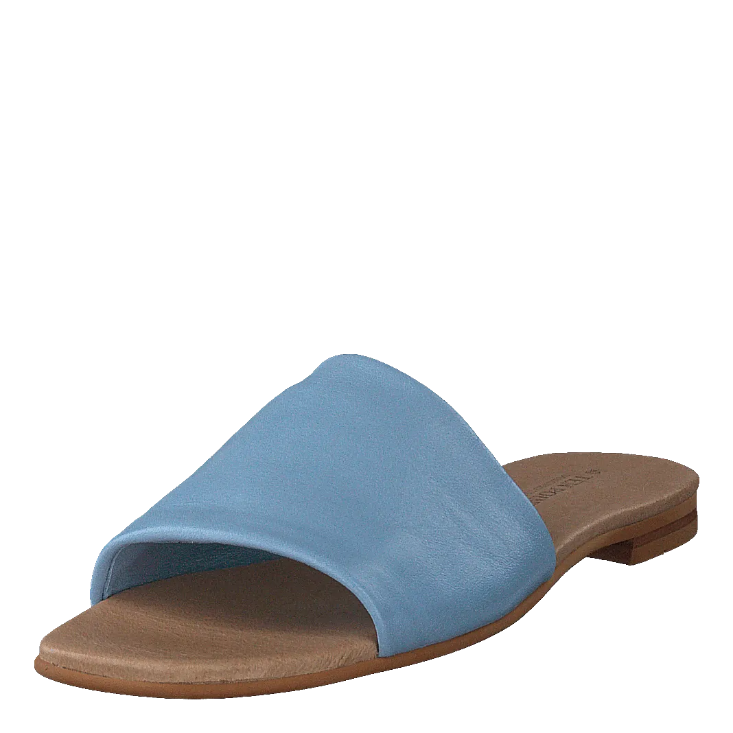 Madeleine Light Blue