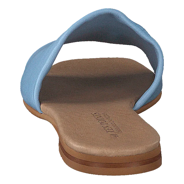 Madeleine Light Blue