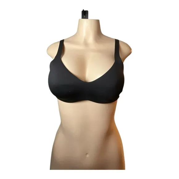 NWT Lululemon Hold True Bra Black 32C