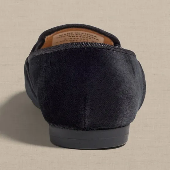 NWT Luz velvet Loafer for baby