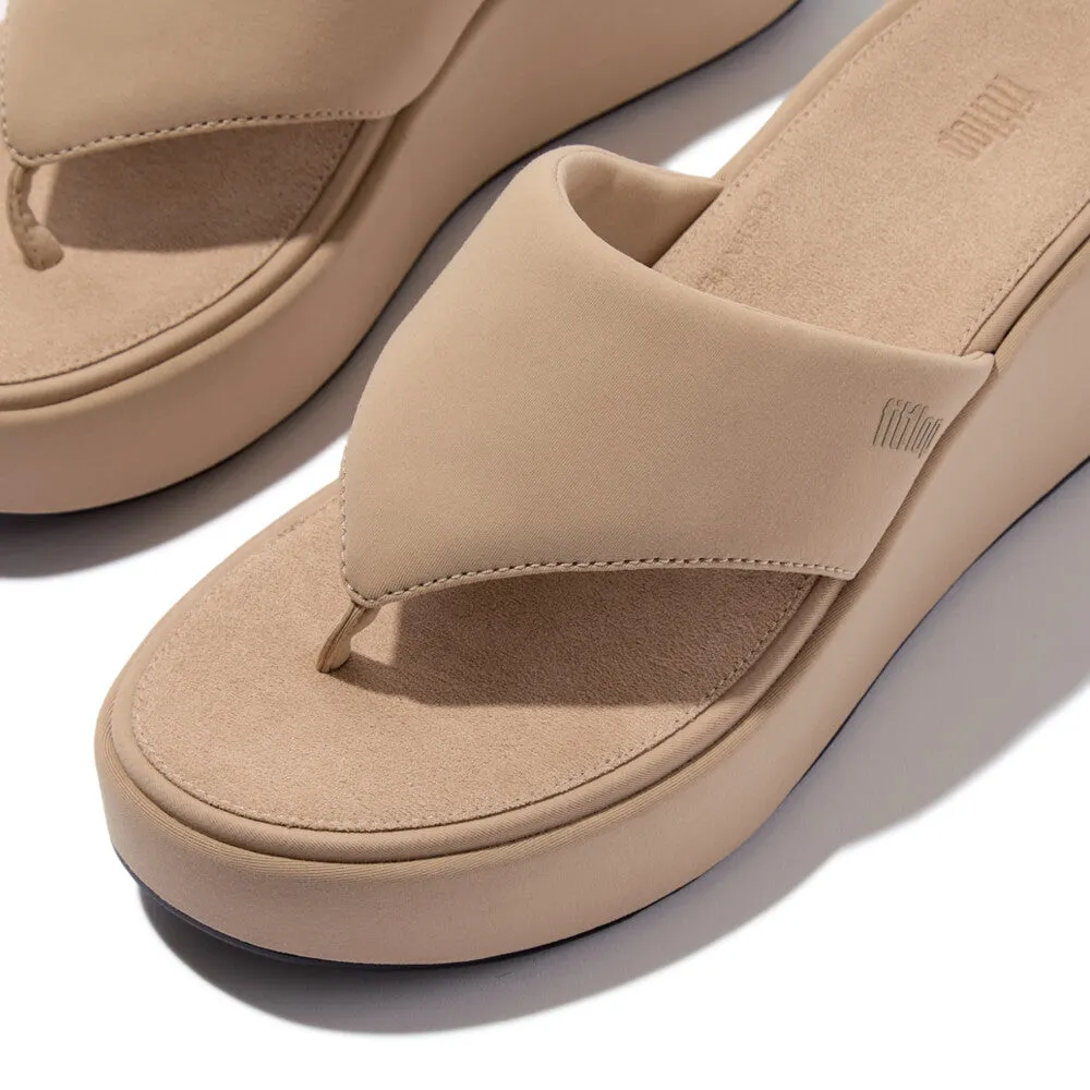 PLATFFORMS Wedge Toe-Post Sandals