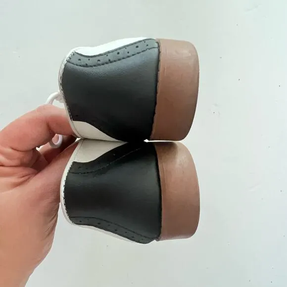 Predictions Black &amp; White Oxford Loafer Kids Laced  WIDE