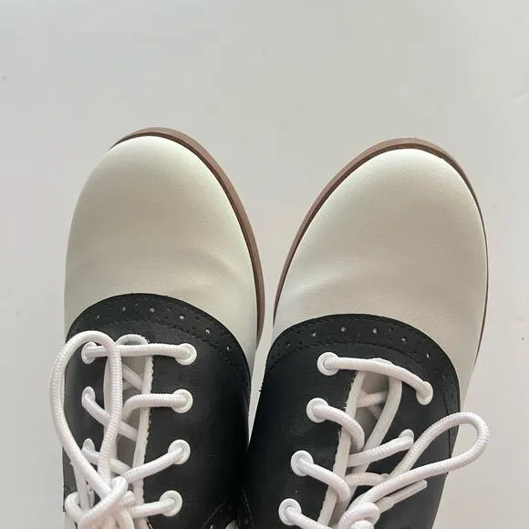 Predictions Black &amp; White Oxford Loafer Kids Laced  WIDE