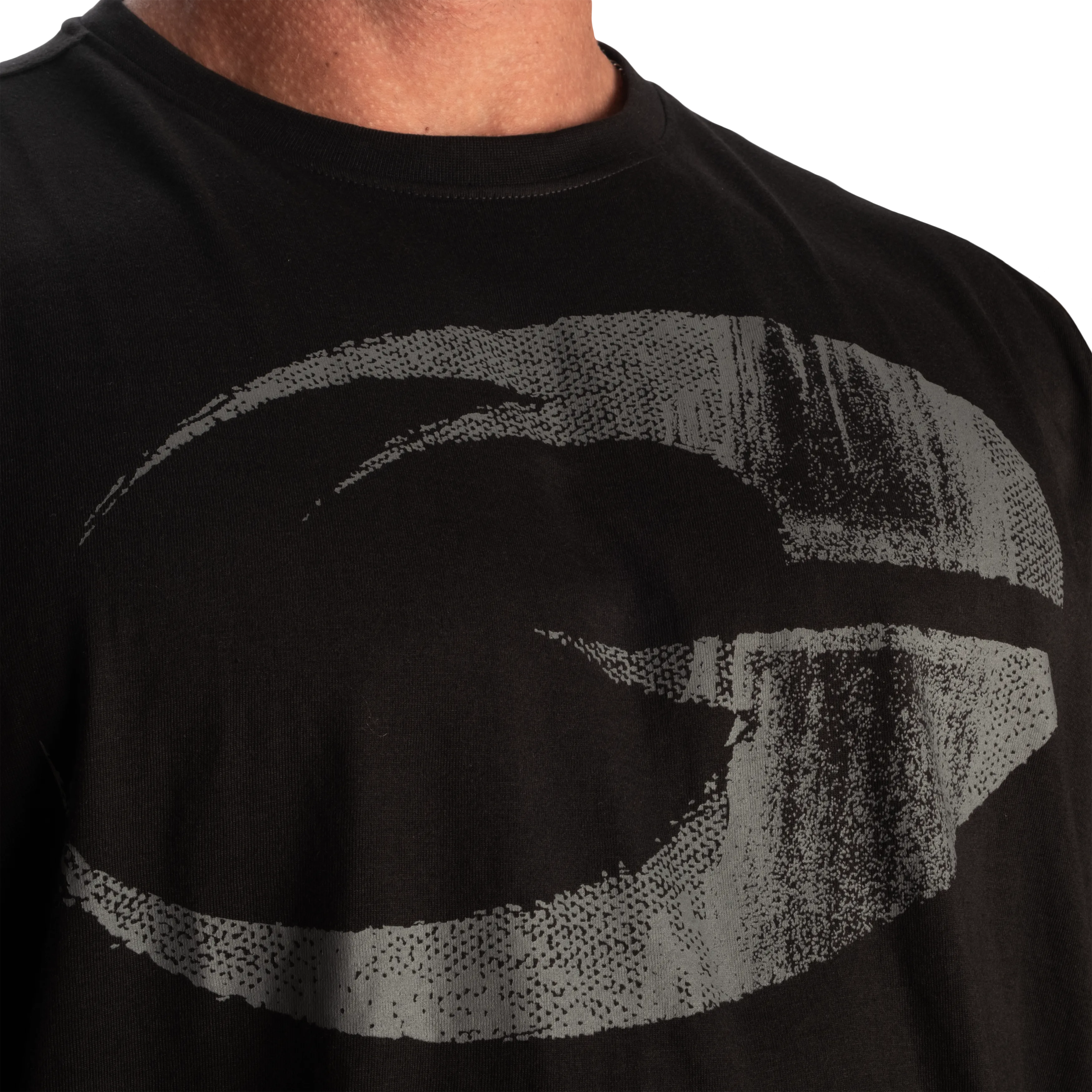 Pump Cover Iron Tee, Black/Grey
