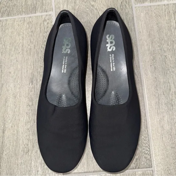 SAS Women's Bliss Slip On Size 11 W Low Wedge Loafer Flat Shoe Black Tripad
