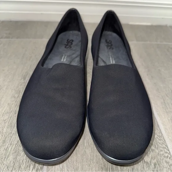 SAS Women's Bliss Slip On Size 11 W Low Wedge Loafer Flat Shoe Black Tripad