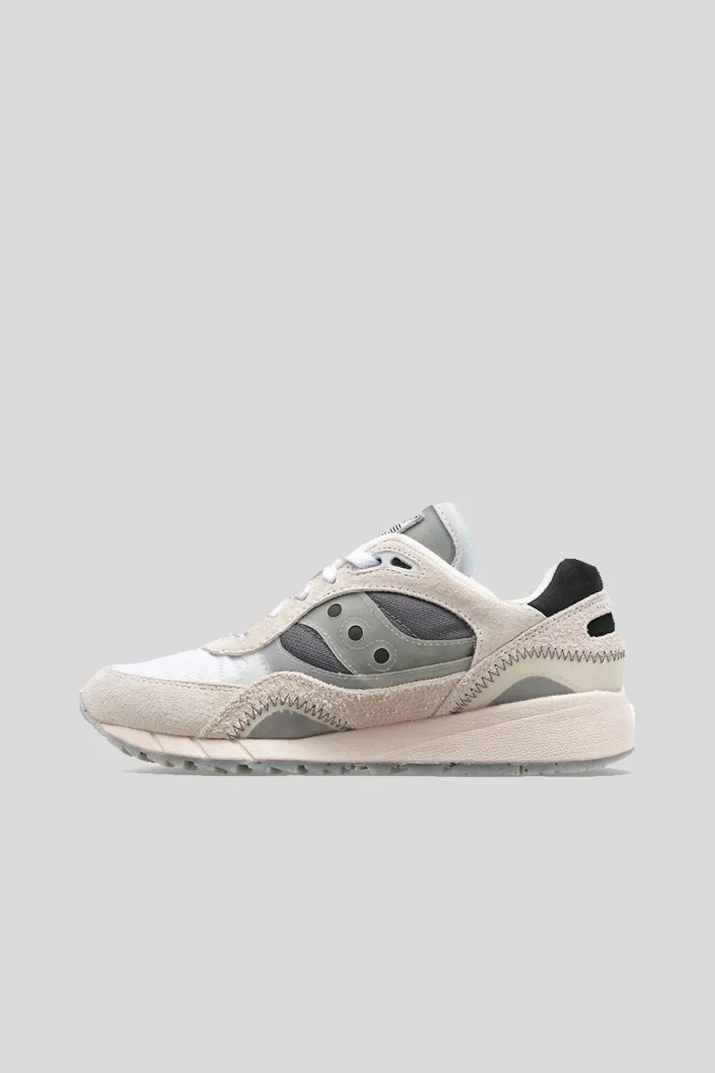 Shadow 6000 - White Dark Grey