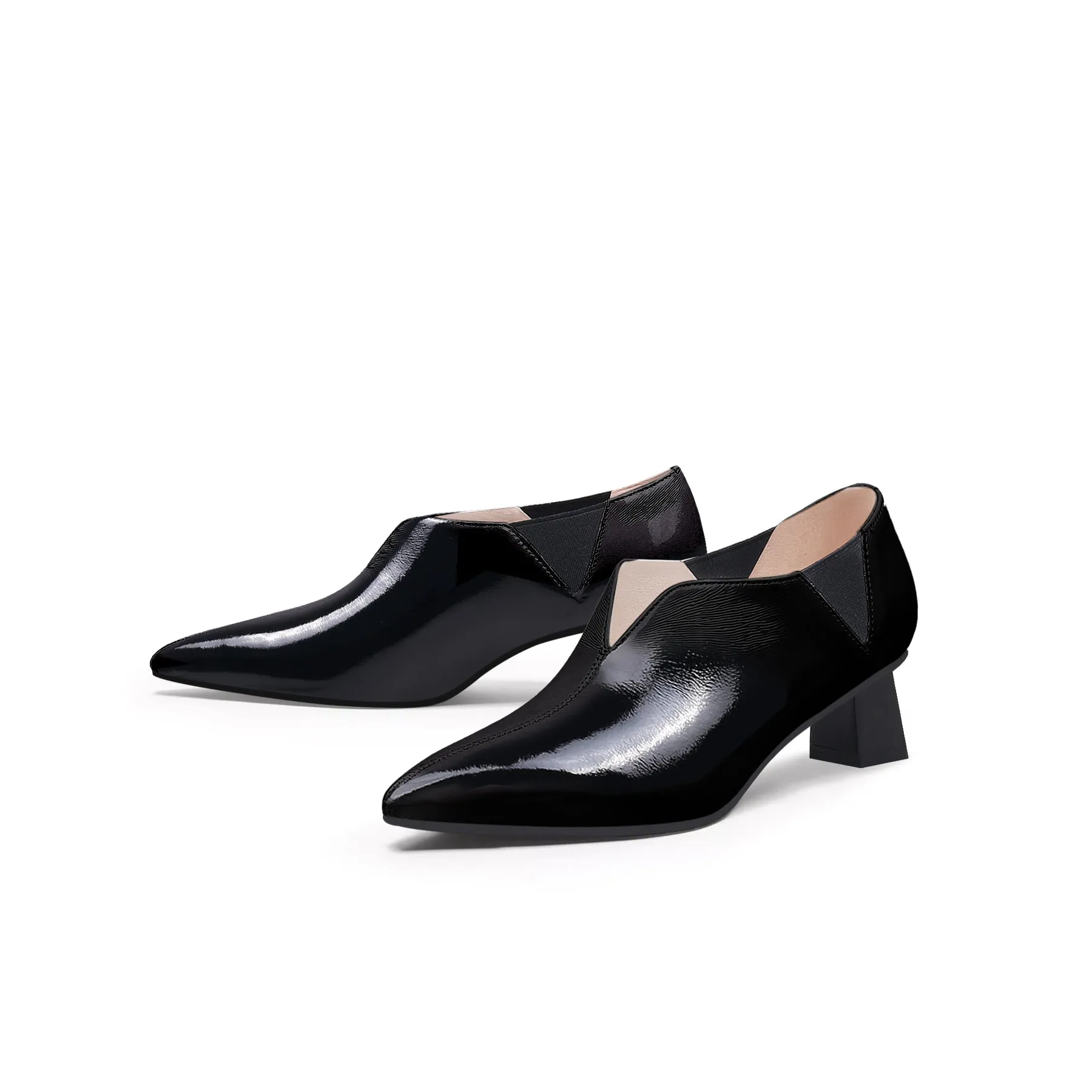 Sharp Toe Leather Pump - Black