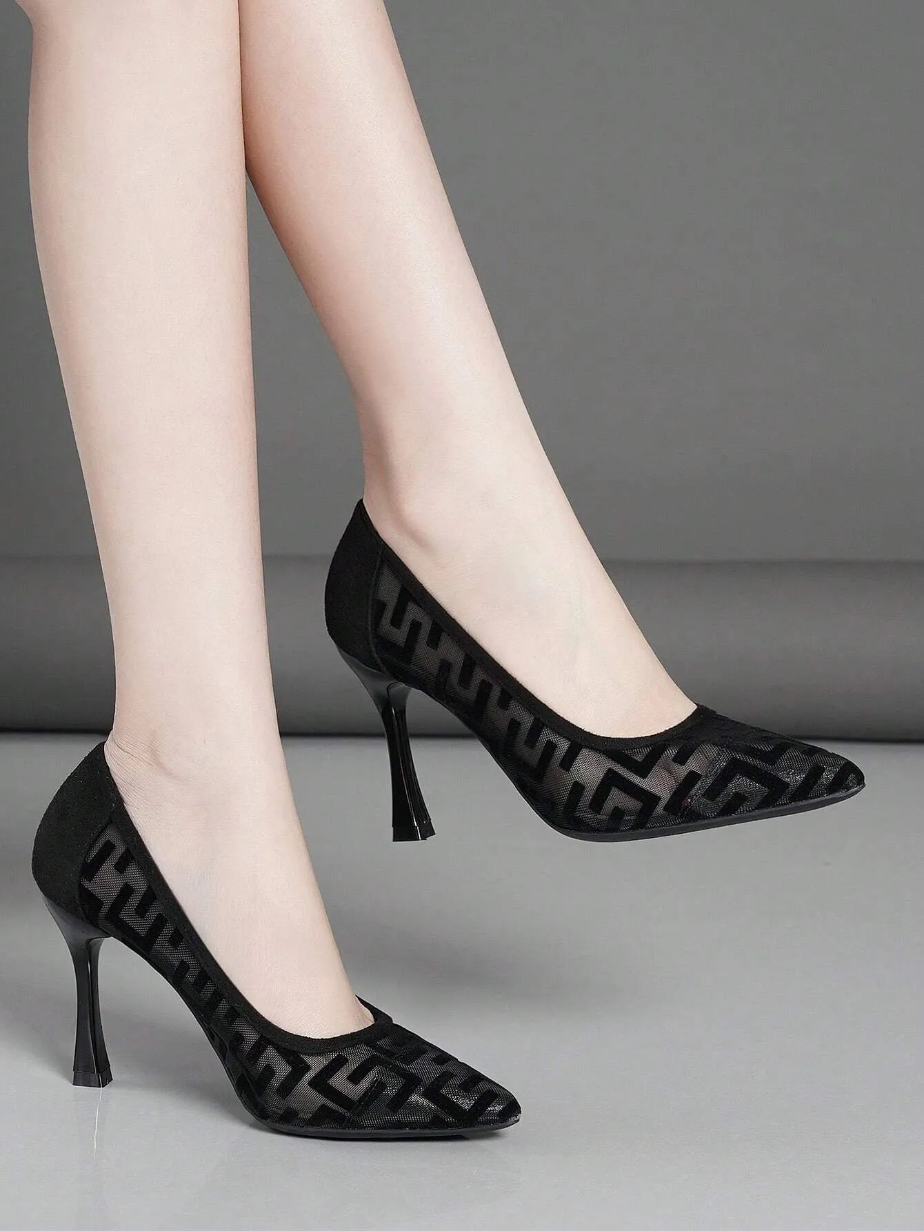 Spring/autumn Ladies Apricot Thin Heel Pointed Toe Stiletto Breathable Mesh Shallow Mouth High Heel Shoes