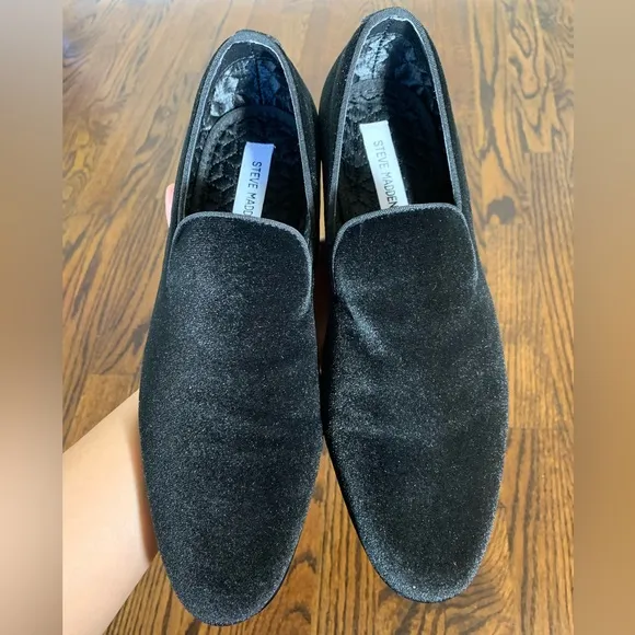 Steve Madden Men’s Laight Loafer Shoe Black Velvet Size 8