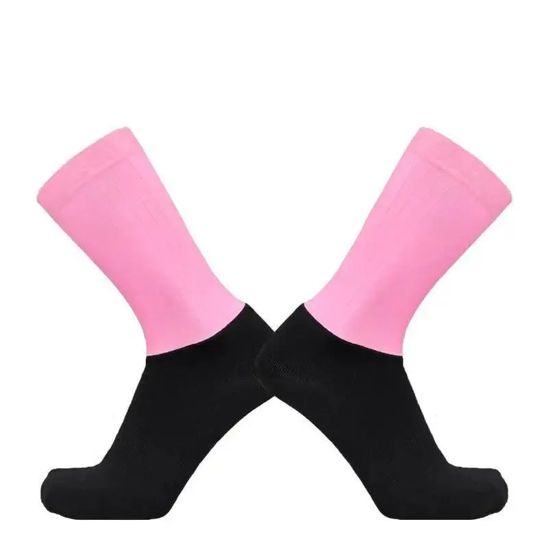 Stylish Summer  Breathable Cycling Socks For Men Anti Slip Seamless Sports Cycling Socks For Men Modern Design Running Sports Socks