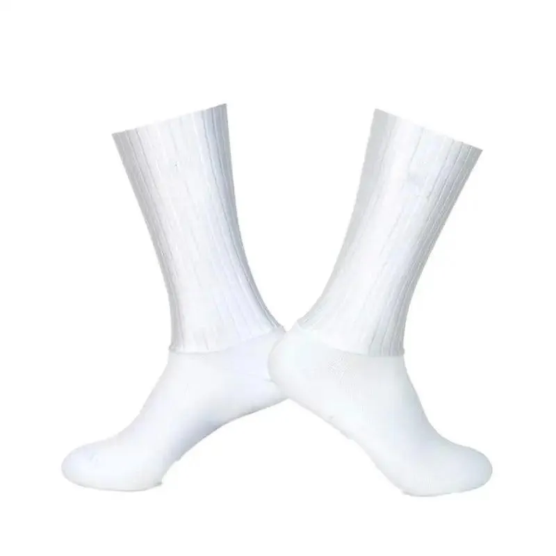 Stylish Summer  Breathable Cycling Socks For Men Anti Slip Seamless Sports Cycling Socks For Men Modern Design Running Sports Socks