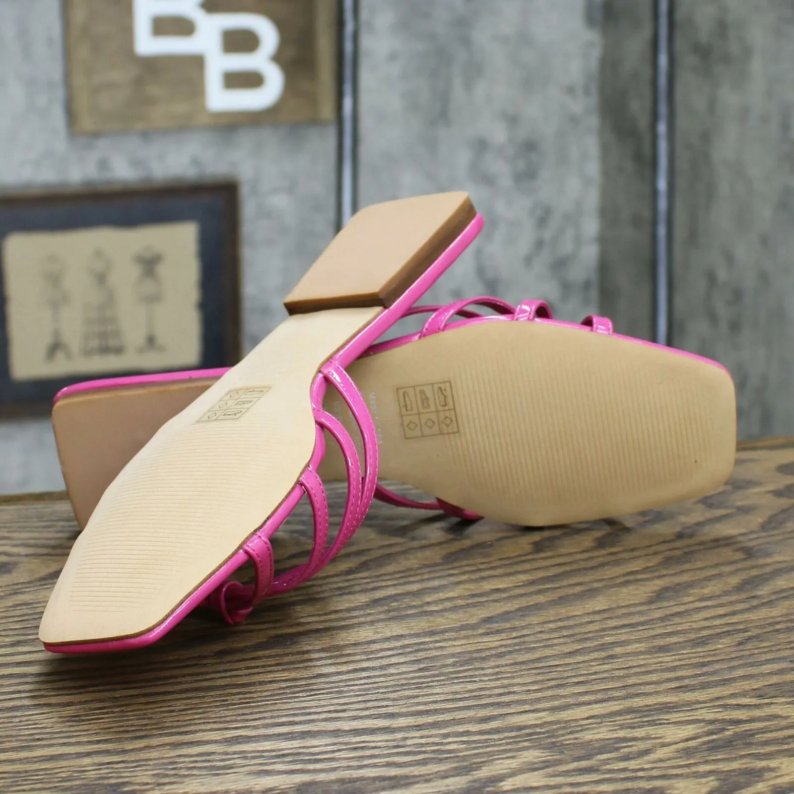 Who What Wear Women's Ericka Slide Sandal