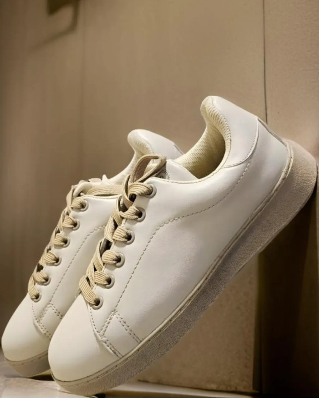 Women's Sneaker 4115