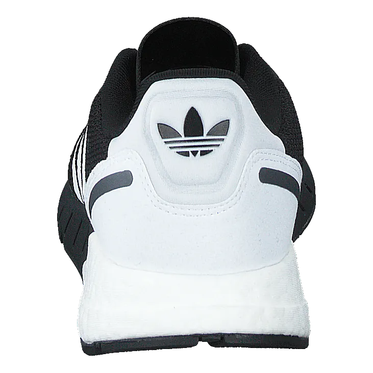 Zx 1K Boost Core Black / Cloud White / Black Silver Metallic